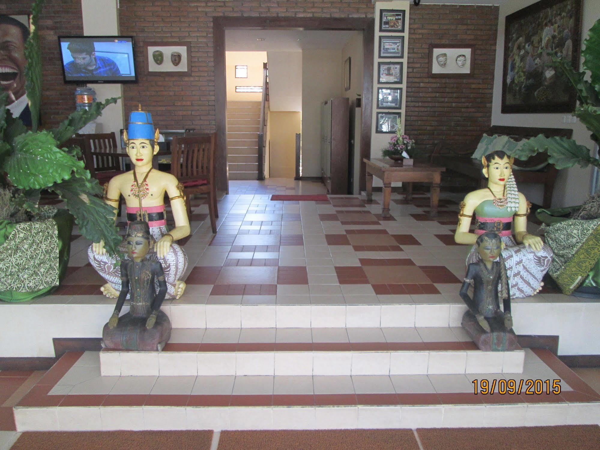 Tetirah Boutique Hotel Salatiga Esterno foto