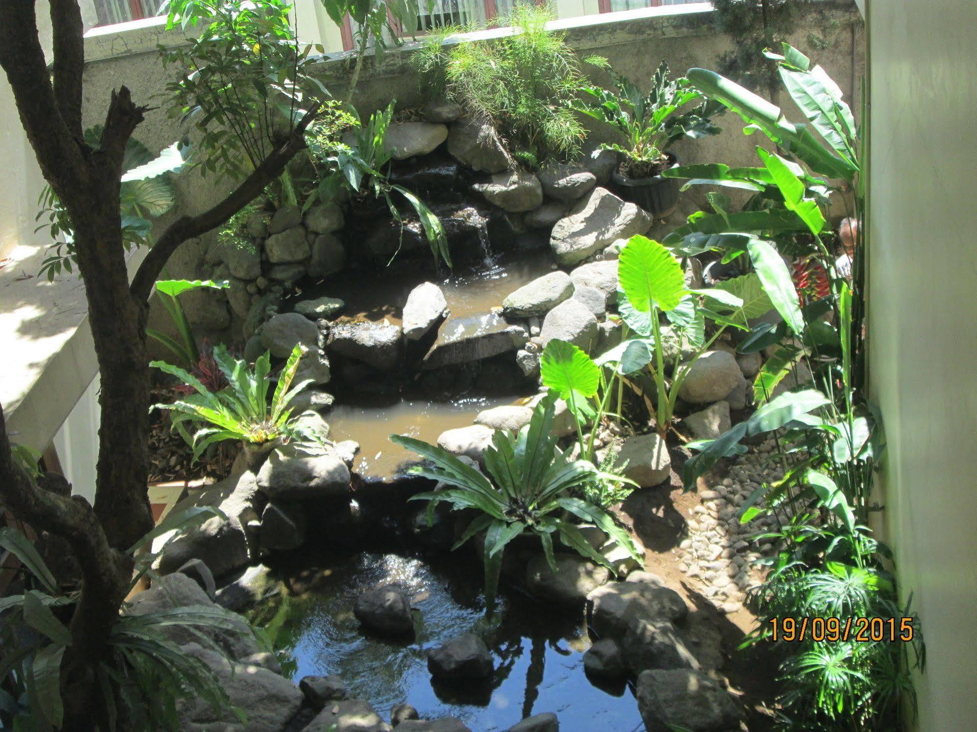 Tetirah Boutique Hotel Salatiga Esterno foto